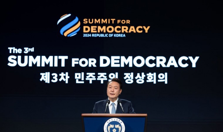 제3차 민주주의 정상회의(The 3rd SUMMIT for DEMOCRACY)